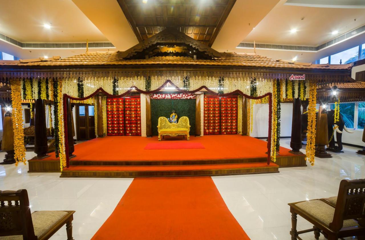 Hotel Guruvayur Darshan Eksteriør bilde