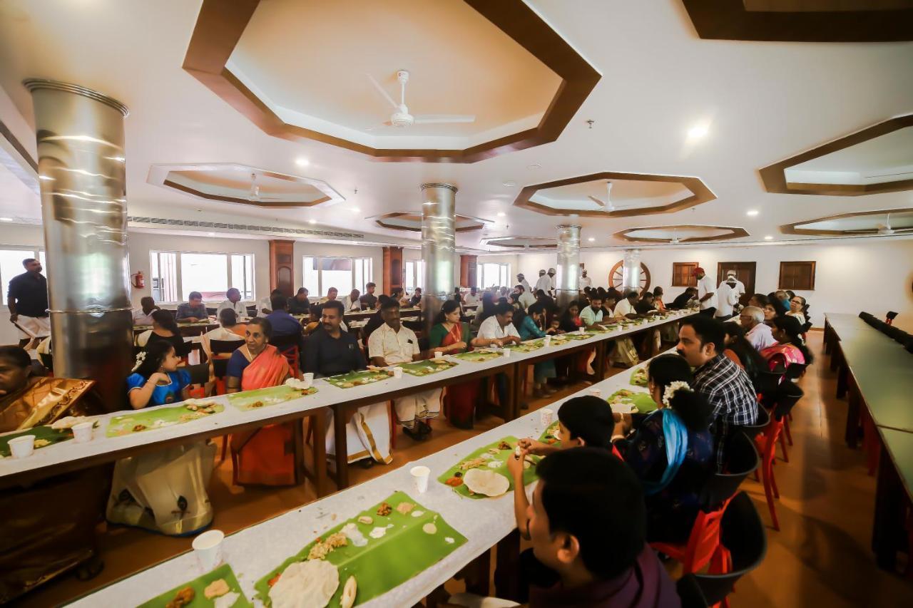 Hotel Guruvayur Darshan Eksteriør bilde