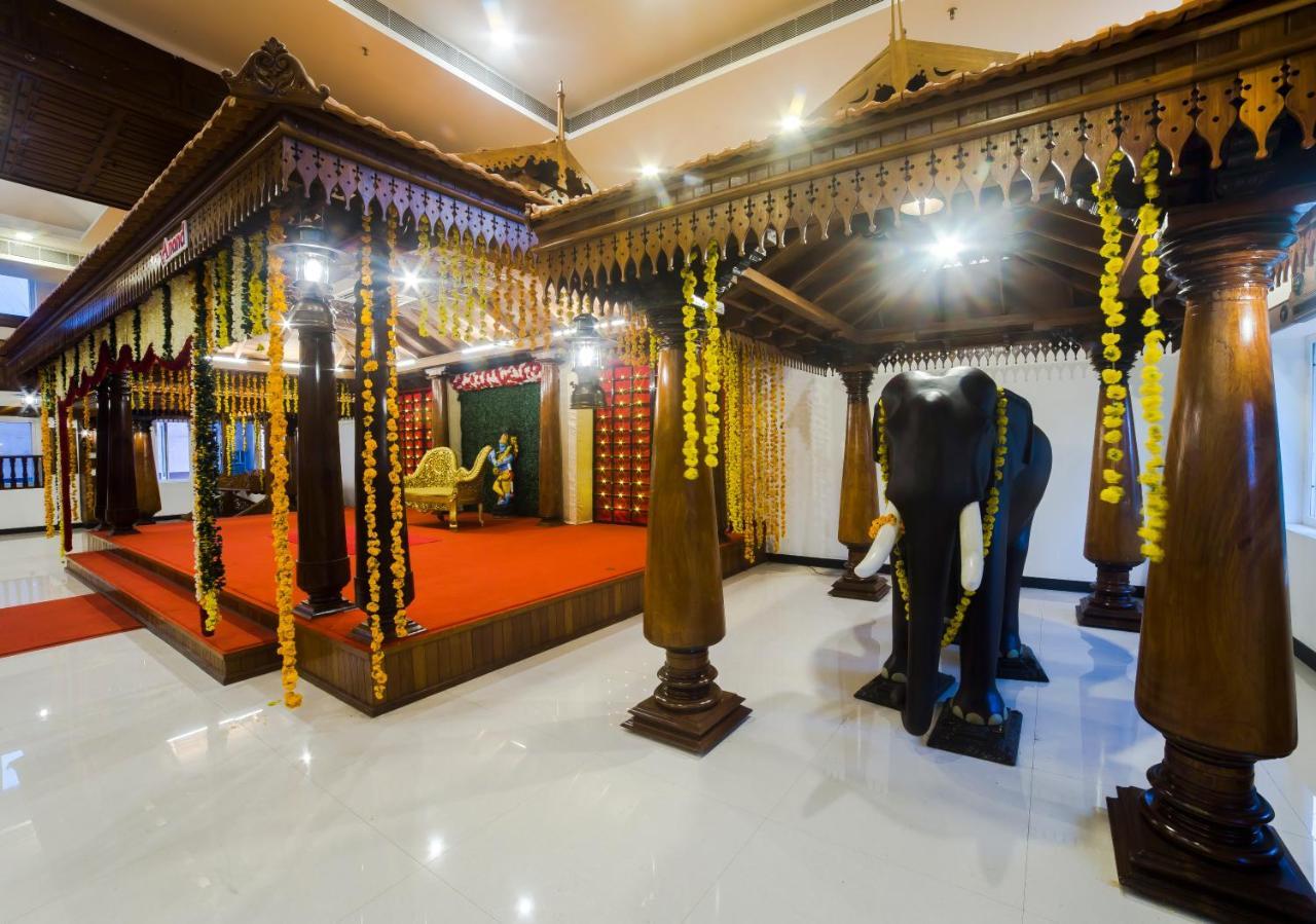 Hotel Guruvayur Darshan Eksteriør bilde