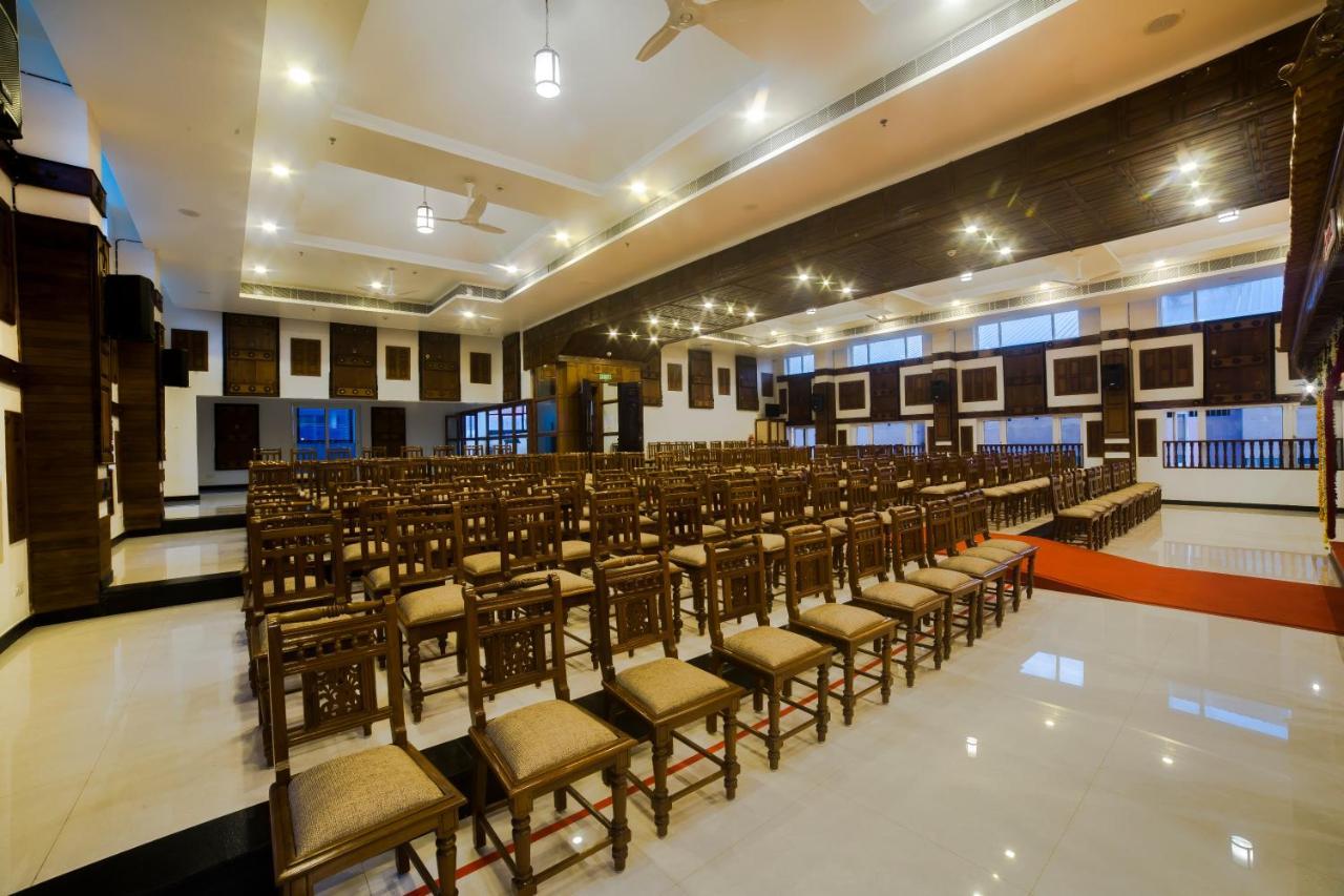 Hotel Guruvayur Darshan Eksteriør bilde