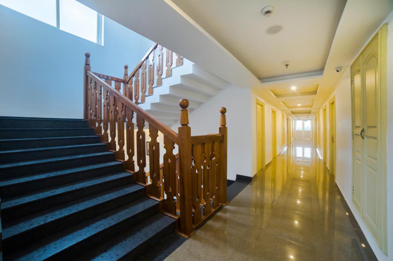 Hotel Guruvayur Darshan Eksteriør bilde