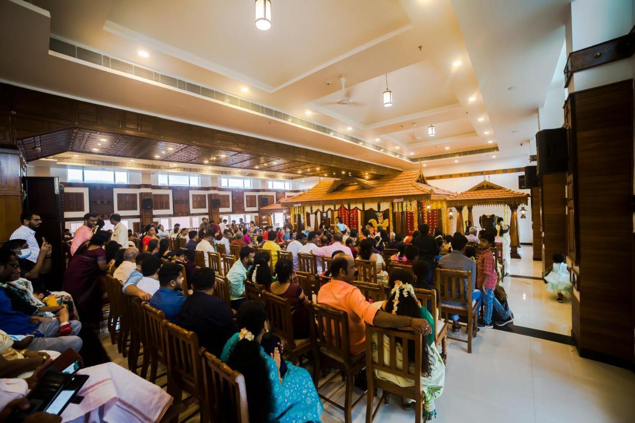 Hotel Guruvayur Darshan Eksteriør bilde