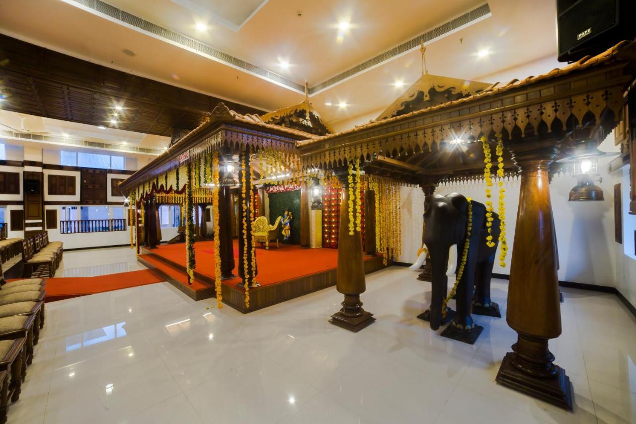 Hotel Guruvayur Darshan Eksteriør bilde
